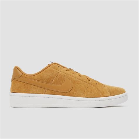 nike court royale 2 suede sneakers bruin heren|court royale men's sneaker.